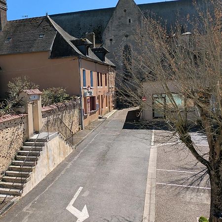 La Maison D'A Cote Saint-Amand-en-Puisaye Dış mekan fotoğraf