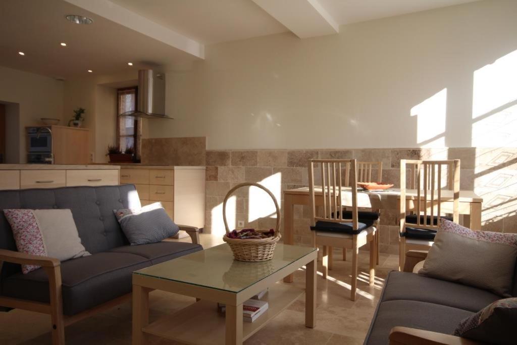 La Maison D'A Cote Saint-Amand-en-Puisaye Dış mekan fotoğraf