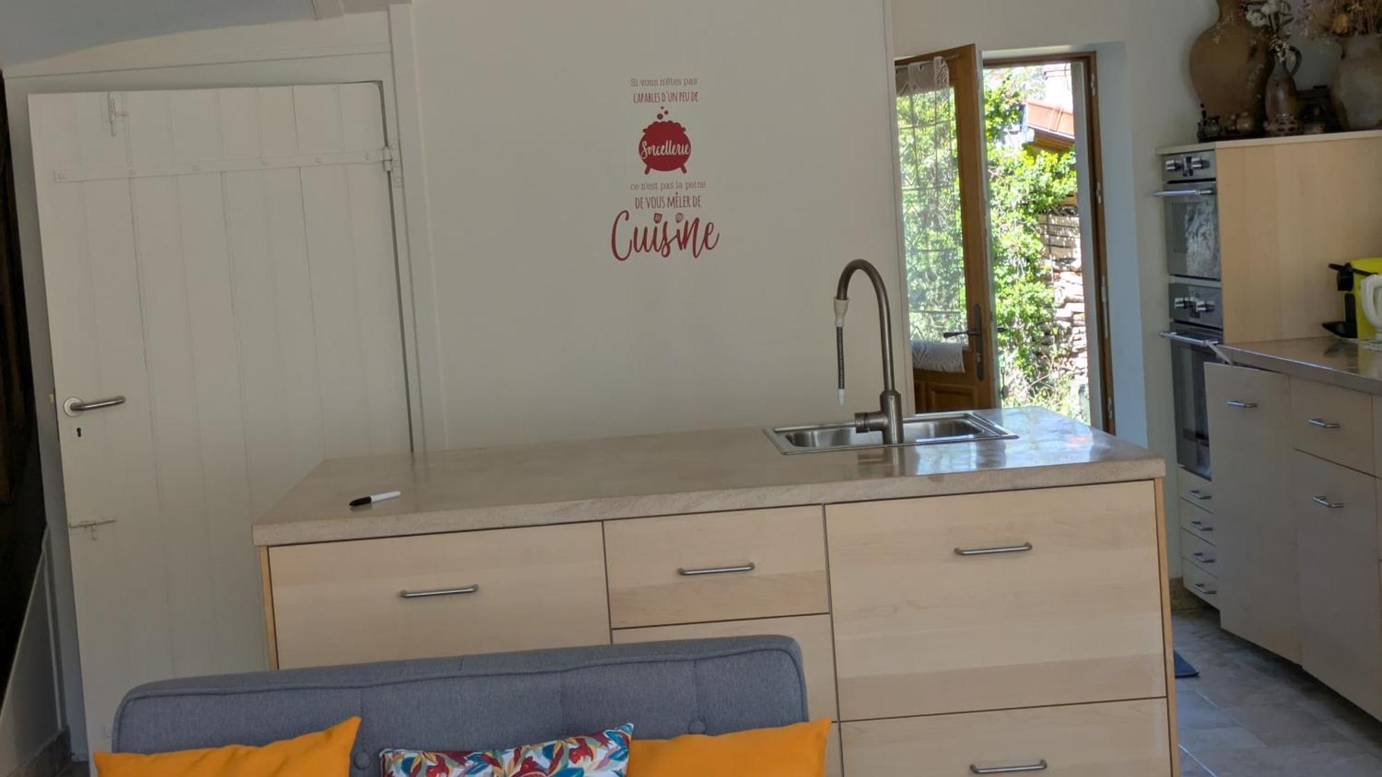 La Maison D'A Cote Saint-Amand-en-Puisaye Dış mekan fotoğraf